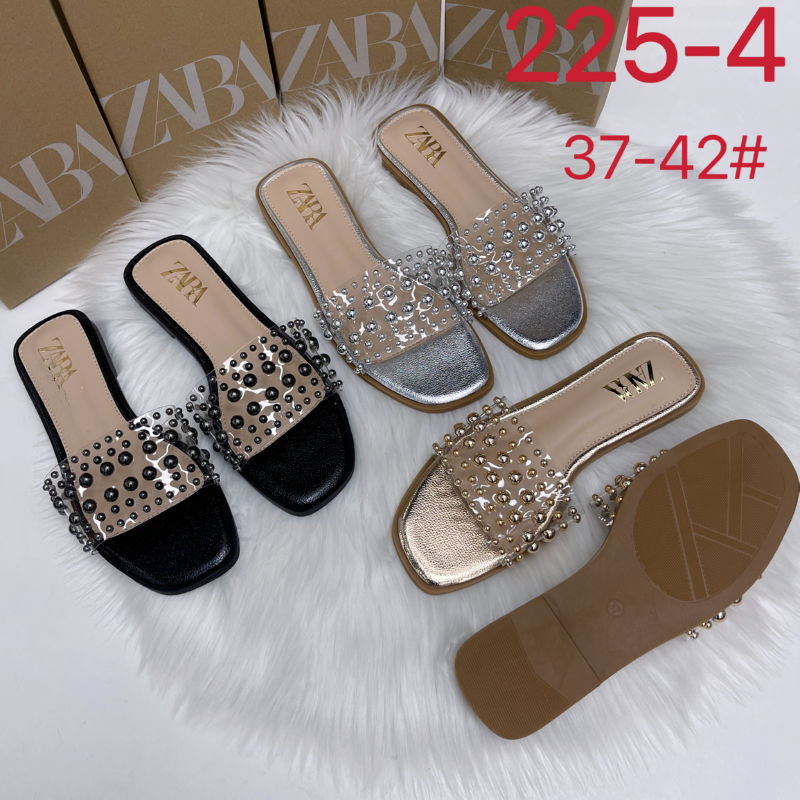 ZARA 225-4 SLIPPERS