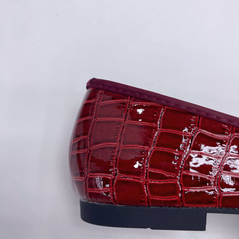 9953-2 Ballet flats